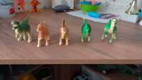 Детски играчки динозавър чета