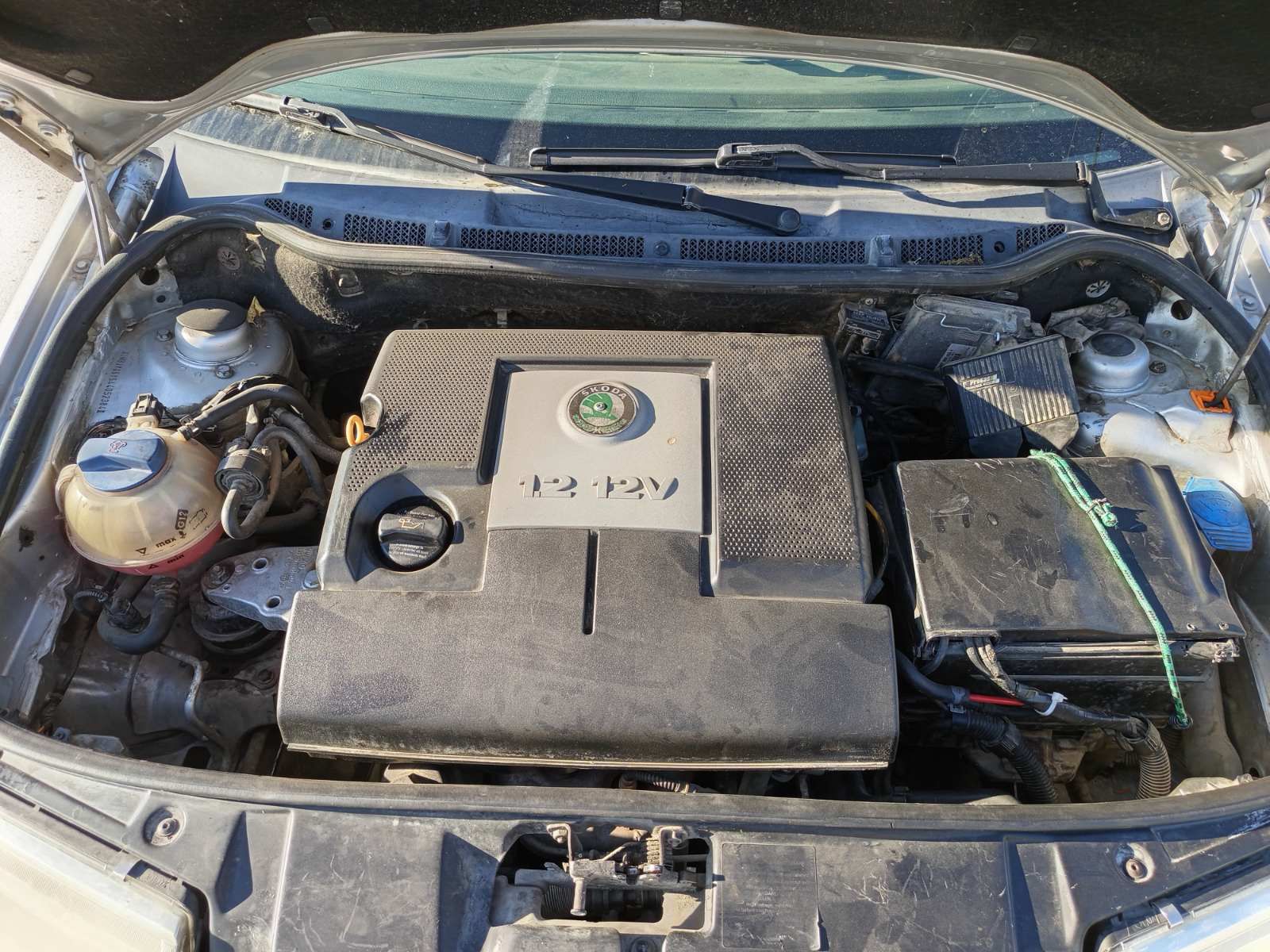 Шкода октавия 1.2 12 V