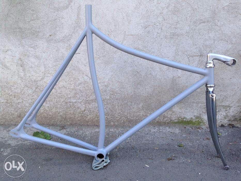 Bicicleta Fixie _ Custom _ Manufacturing Bicycle Frame