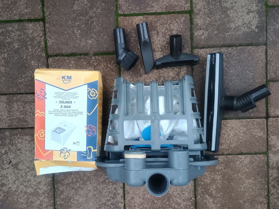 Aspirator Zelmer 1500 cu filtrare prin apa