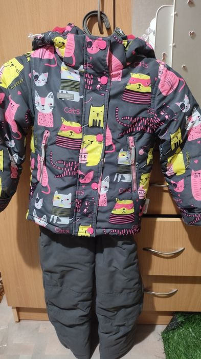 Зимний костюм для девочки