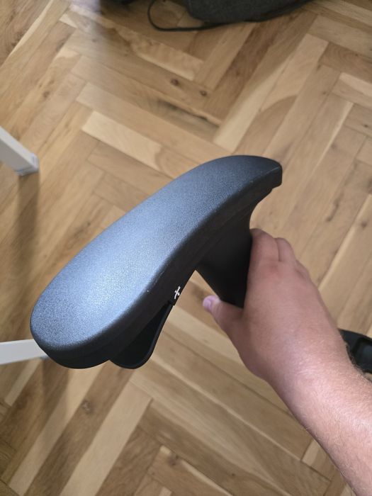 Десен подлакътник за стол ChairPro ErgoPro SE