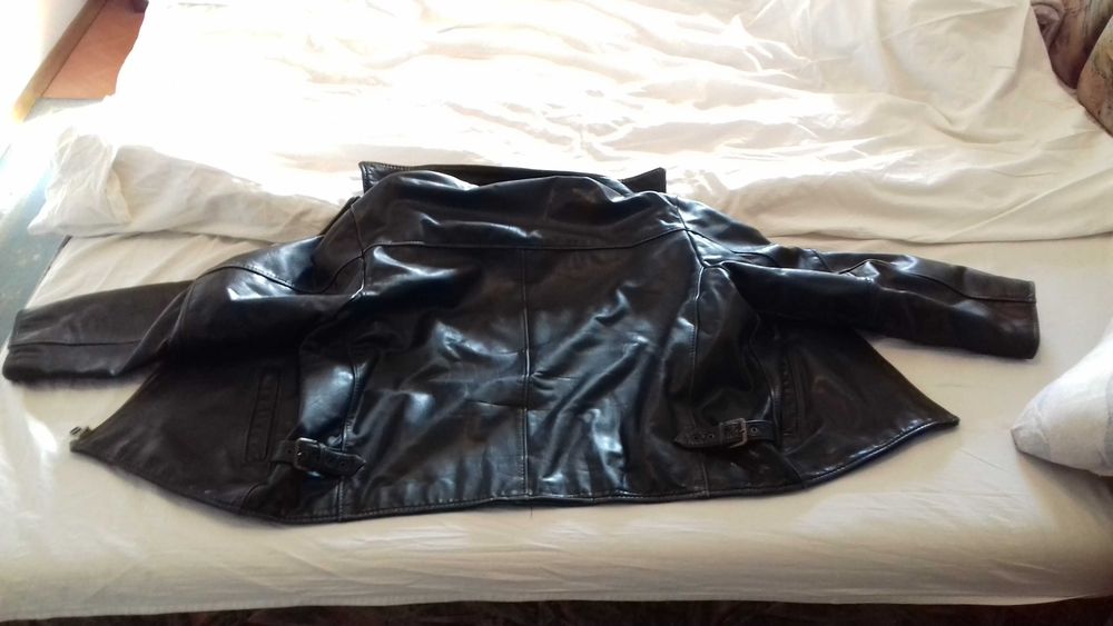 Яке-телешки бокс,мъжко,без забележки.L