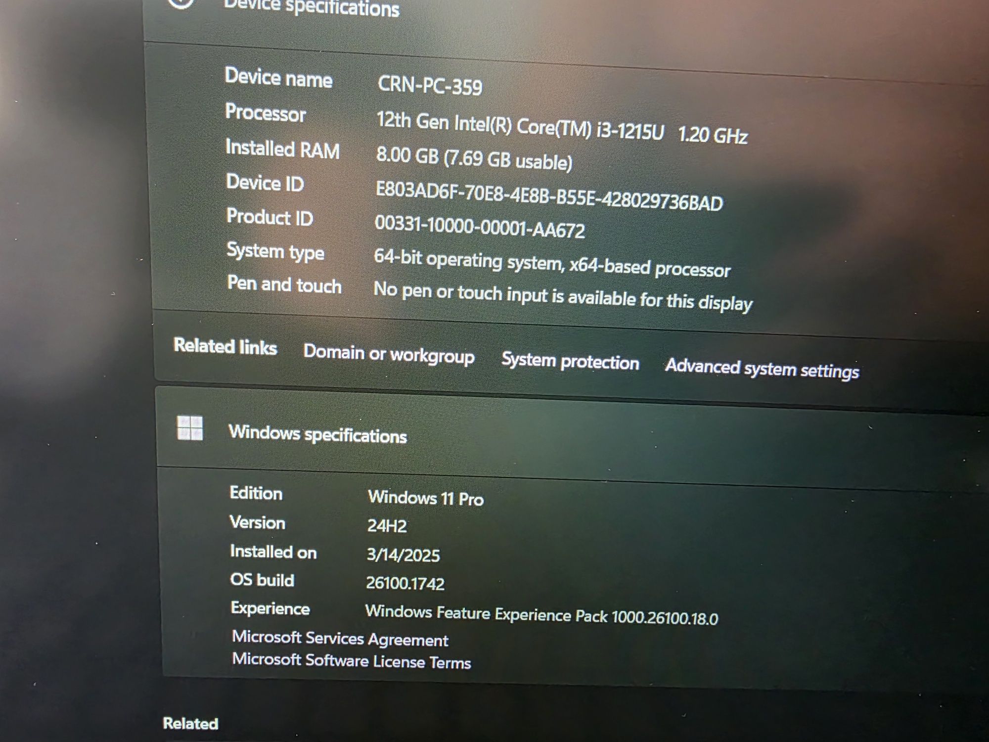 Dell Vostro 3520 i3 8RAM win11