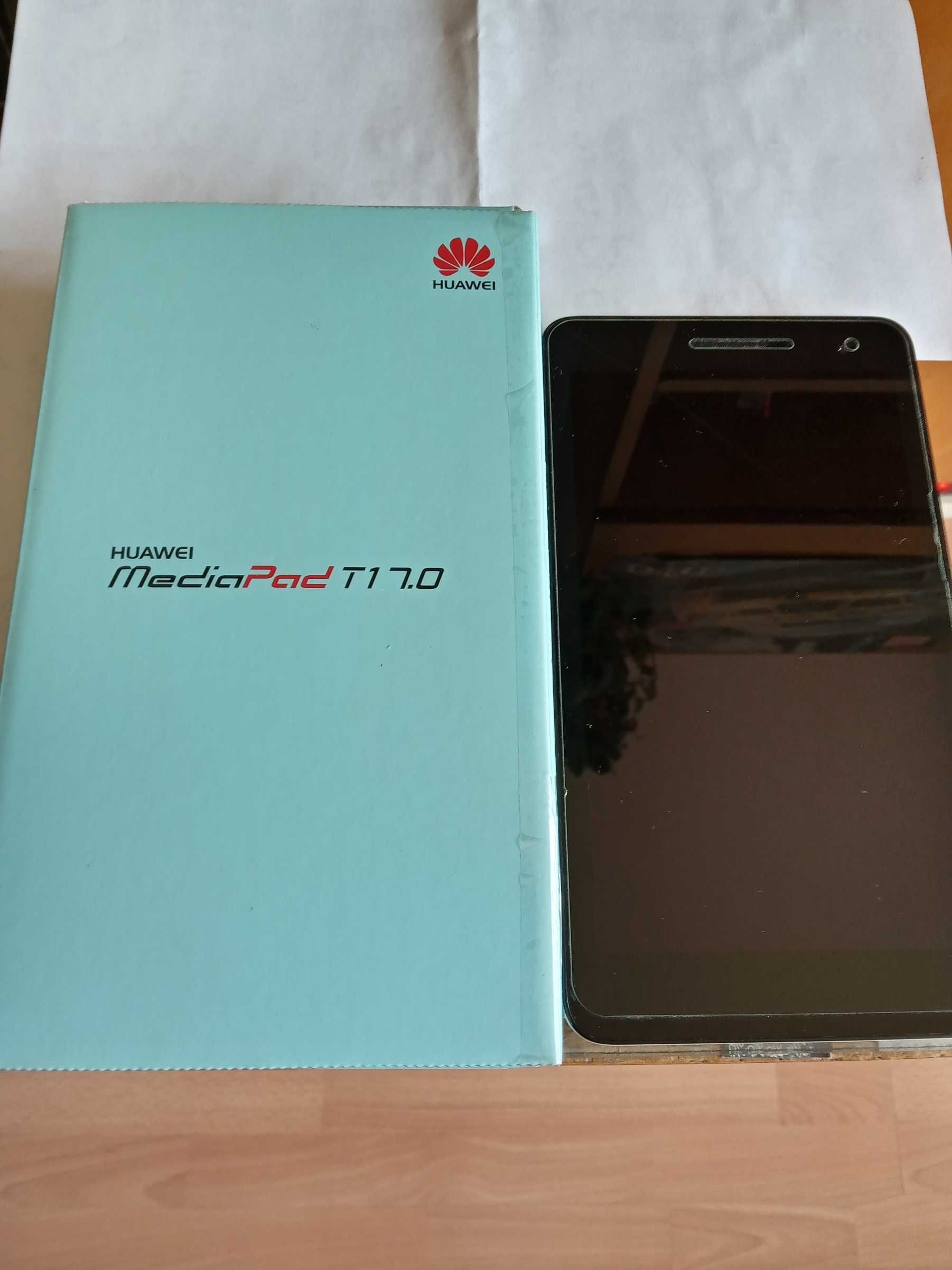 Продавам таблет Huawei MediaPad T17.0.Първи собственик съм.