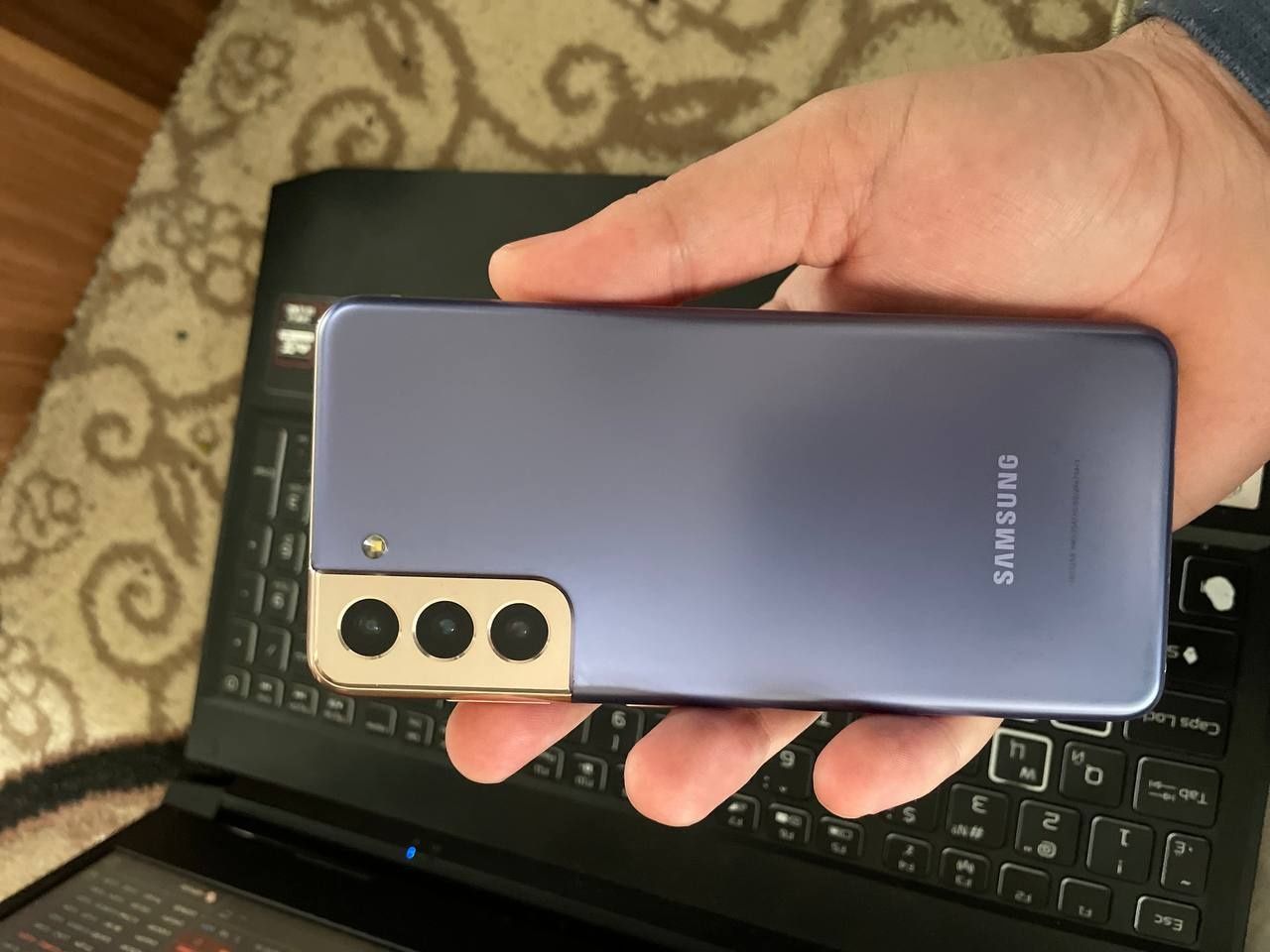 Samsung s21 ideal