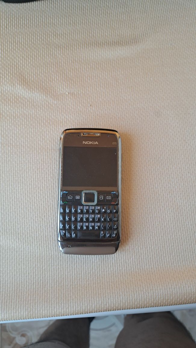 Nokia 6300 gold sirocco