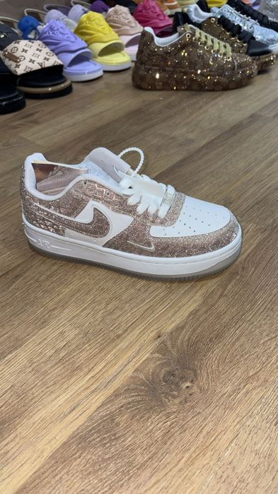 Adidași superbi 36-40