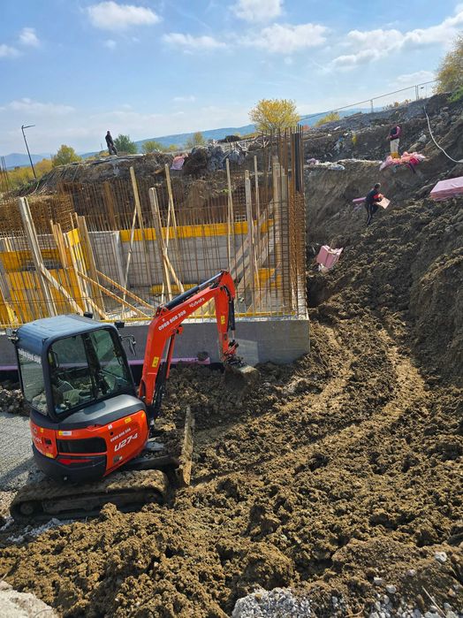 Работа със мини Багер и Самосвал с Кран