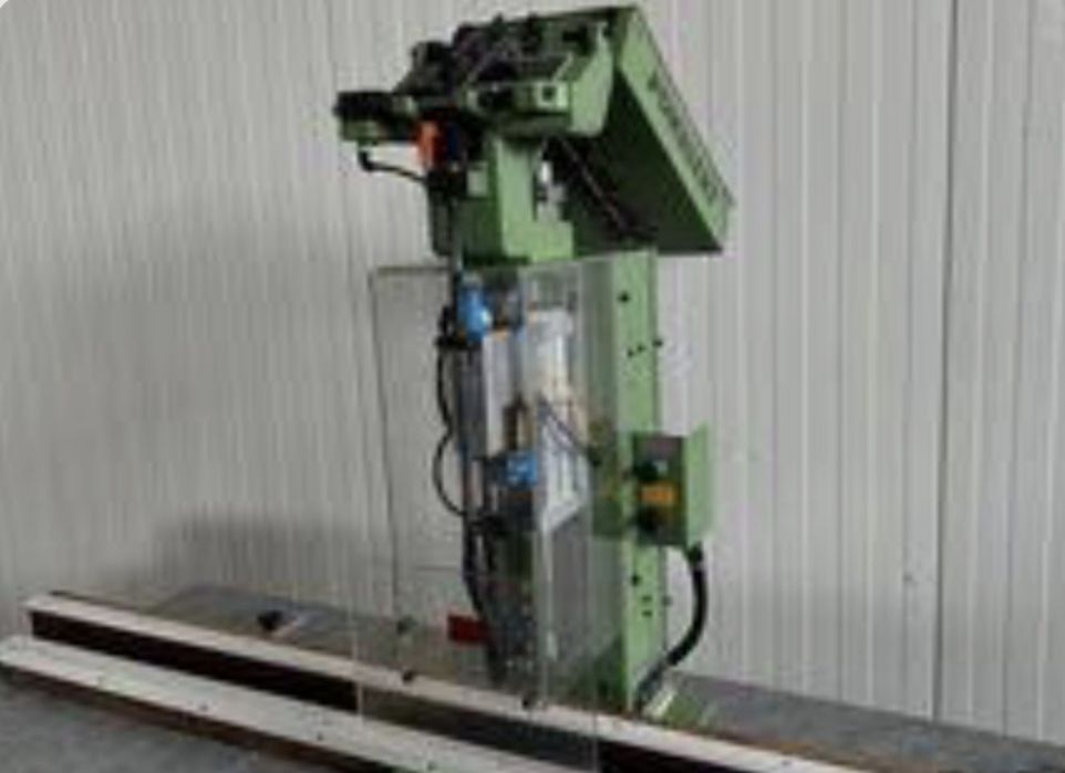 Автоматична винтонавивна машина Powasert - Германия за дограма