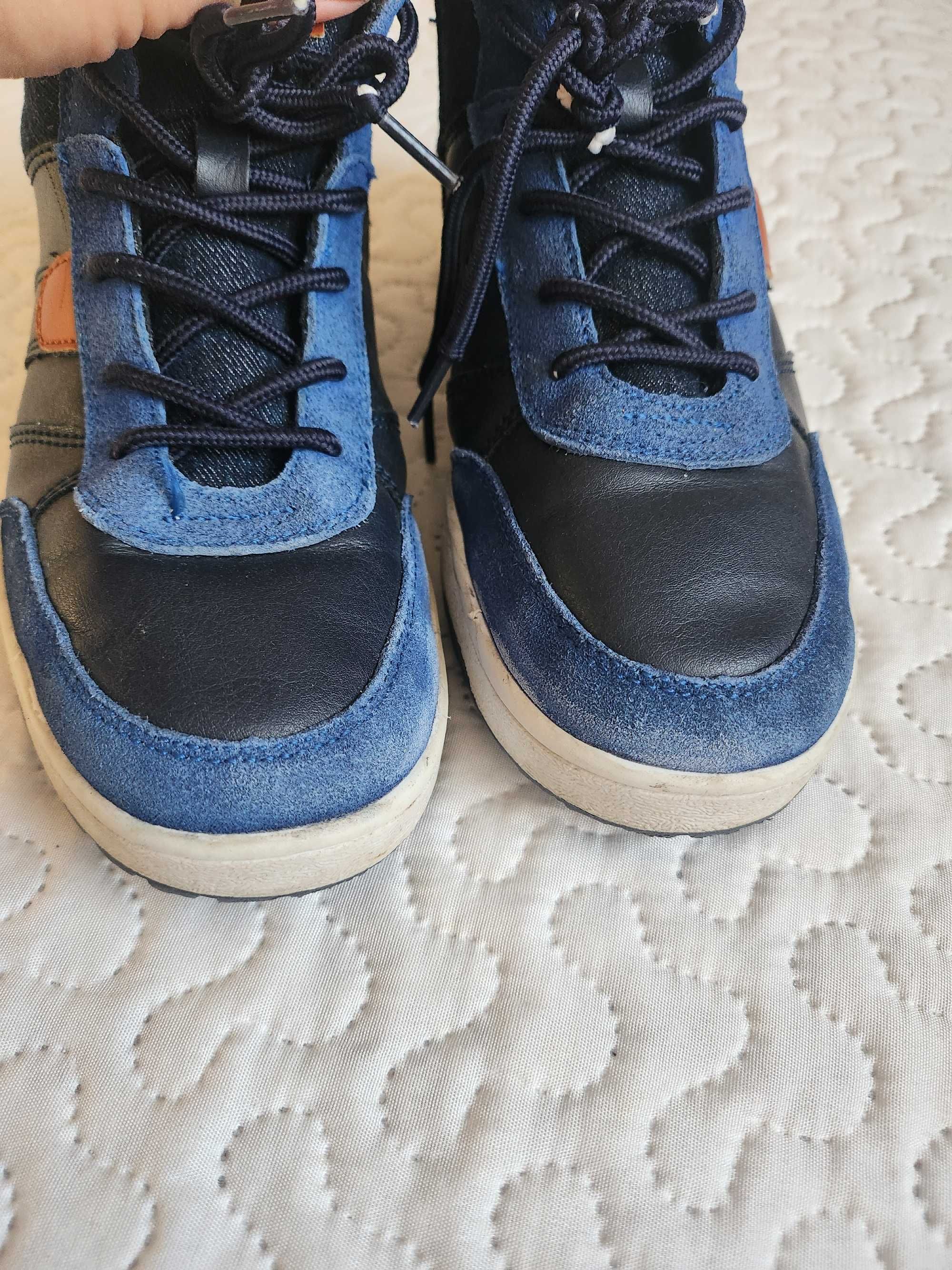 Високи кецове Lee Cooper н.35