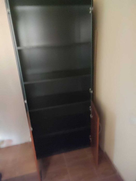 Шкаф офисный стильный