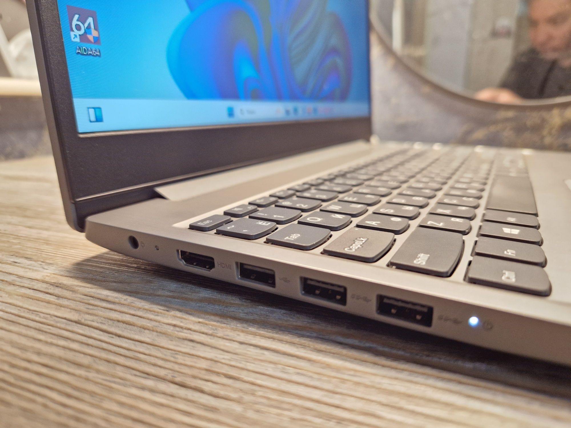 Ноутбук Lenovo Corei3 модель idiapad3 15IGL05