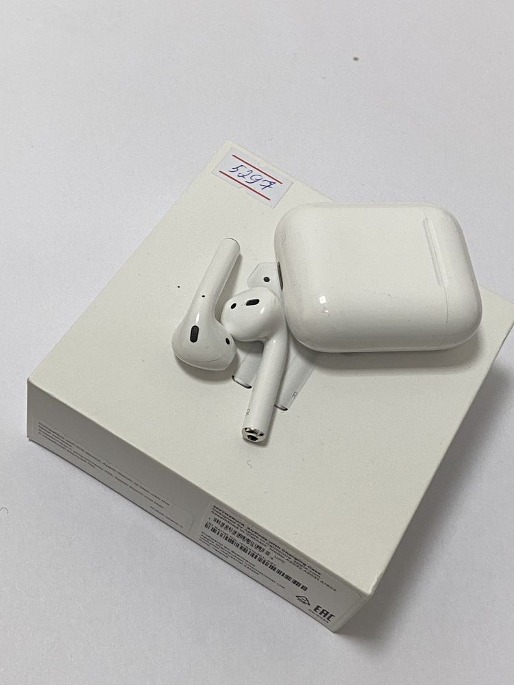 Airpods 2 в хорешем состоение