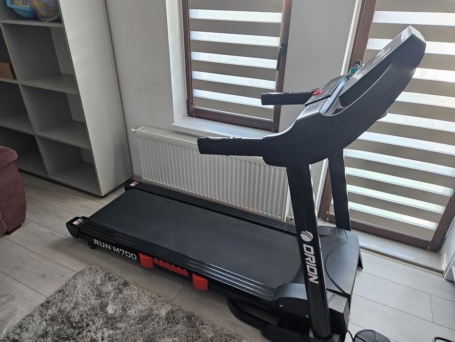 Banda alergat electrica Orion RUN M700 CADOU set gantere