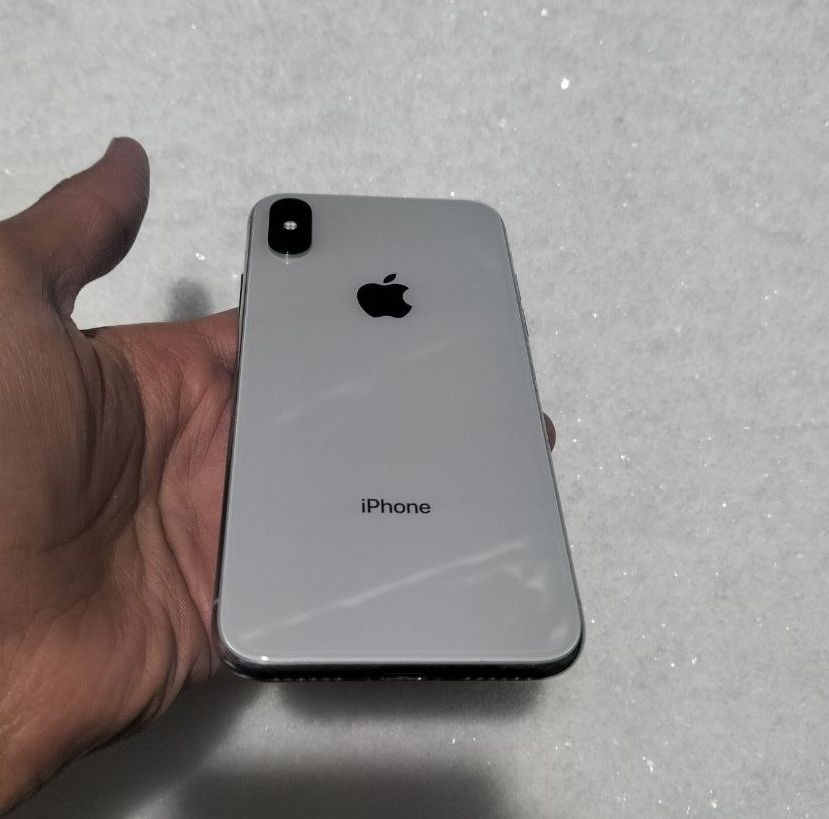 iPhone X LLA 64 Gb