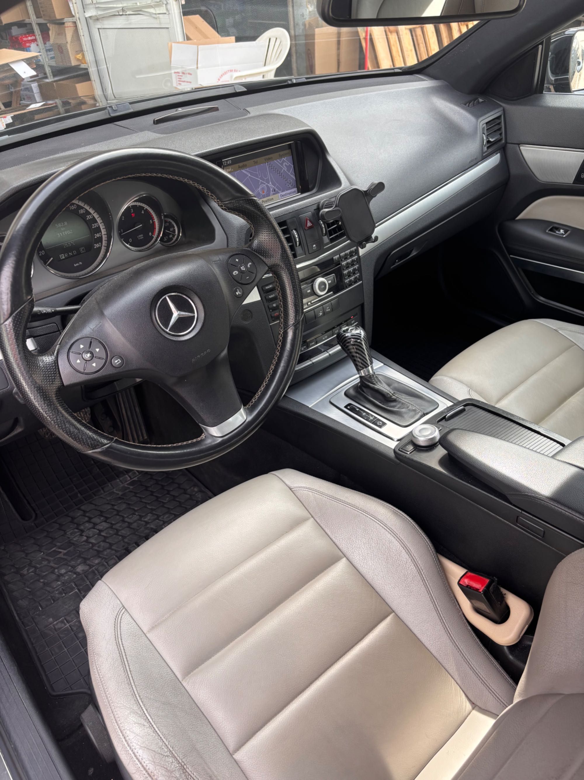 Mercedes-Benz E 250 Coupe CDI BlueEFFICIENCY