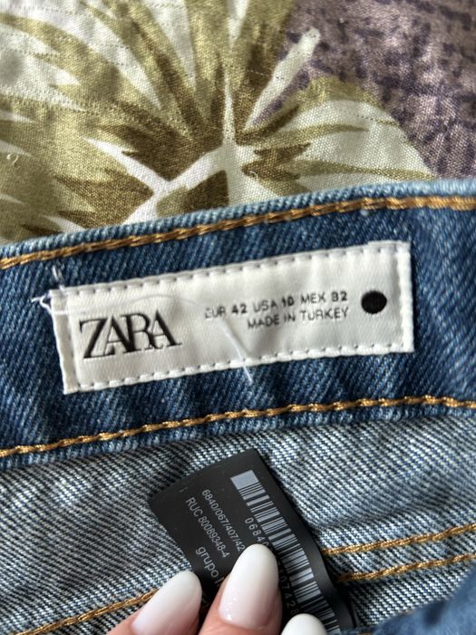Blugi albastri zara 42