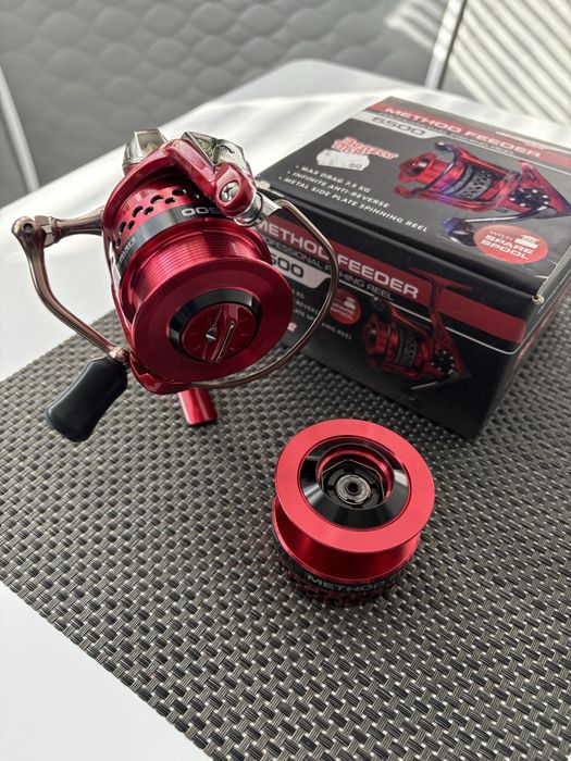 Vand mulineta benzar method feeder (SCUFITA)