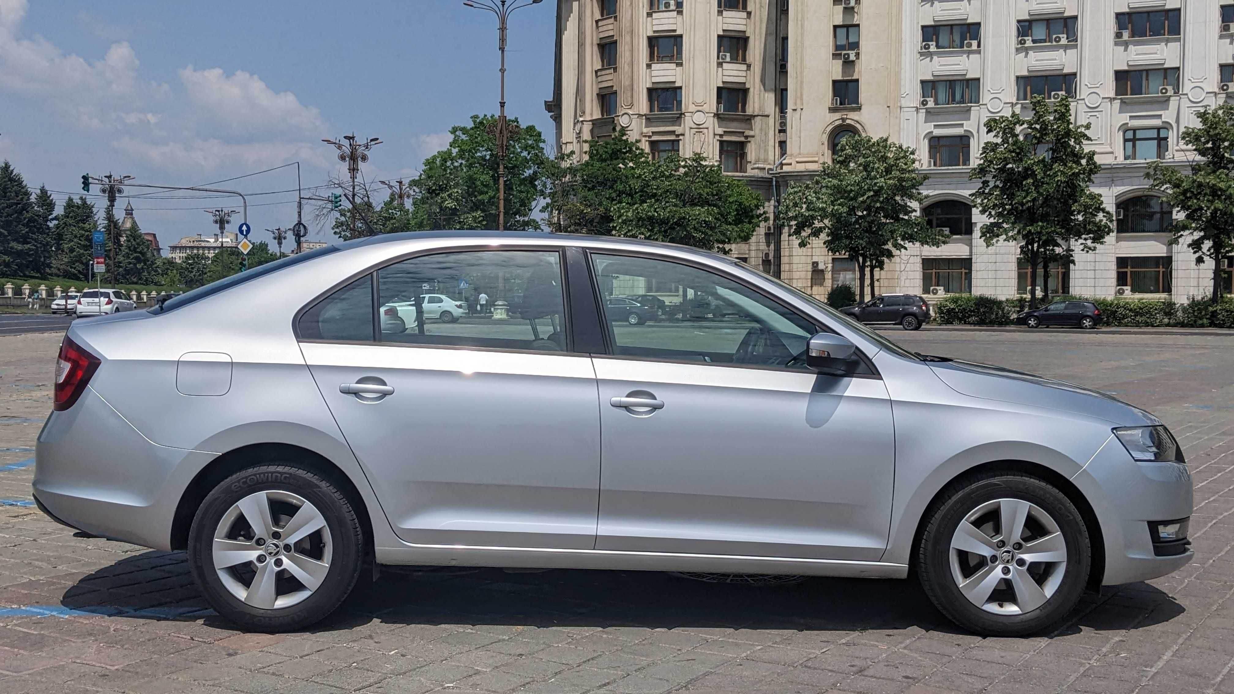 Rent-a-car - Inchirieri auto Bucuresti - Skoda Rapid si alte modele