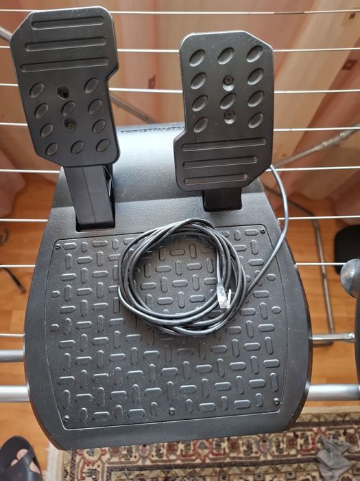 Volan Trailblazer , pedale Thrustmaster