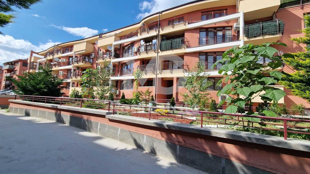 Продава се Двустаен апартамент в Пловдив, Остромила - 84 кв.м за 1310 €/кв.м - Снимка #12