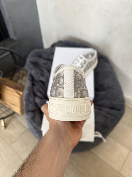 DIOR Walk’N’DIOR Oblique Embroidered Cotton Stone Gray
