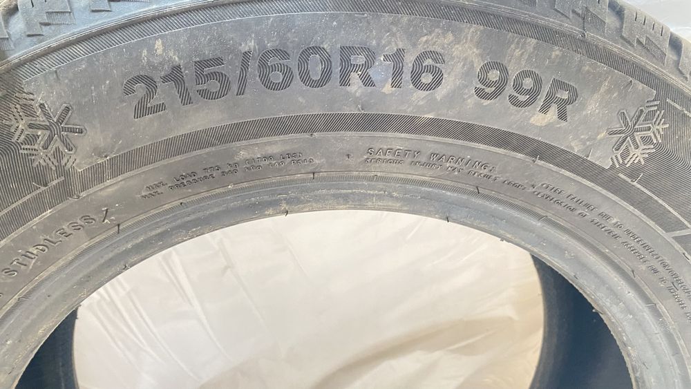 Продается зимние щины 16