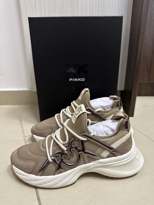 Чисто нови!! 100% Оригинални дамски маратонки Pinko Ariel 01