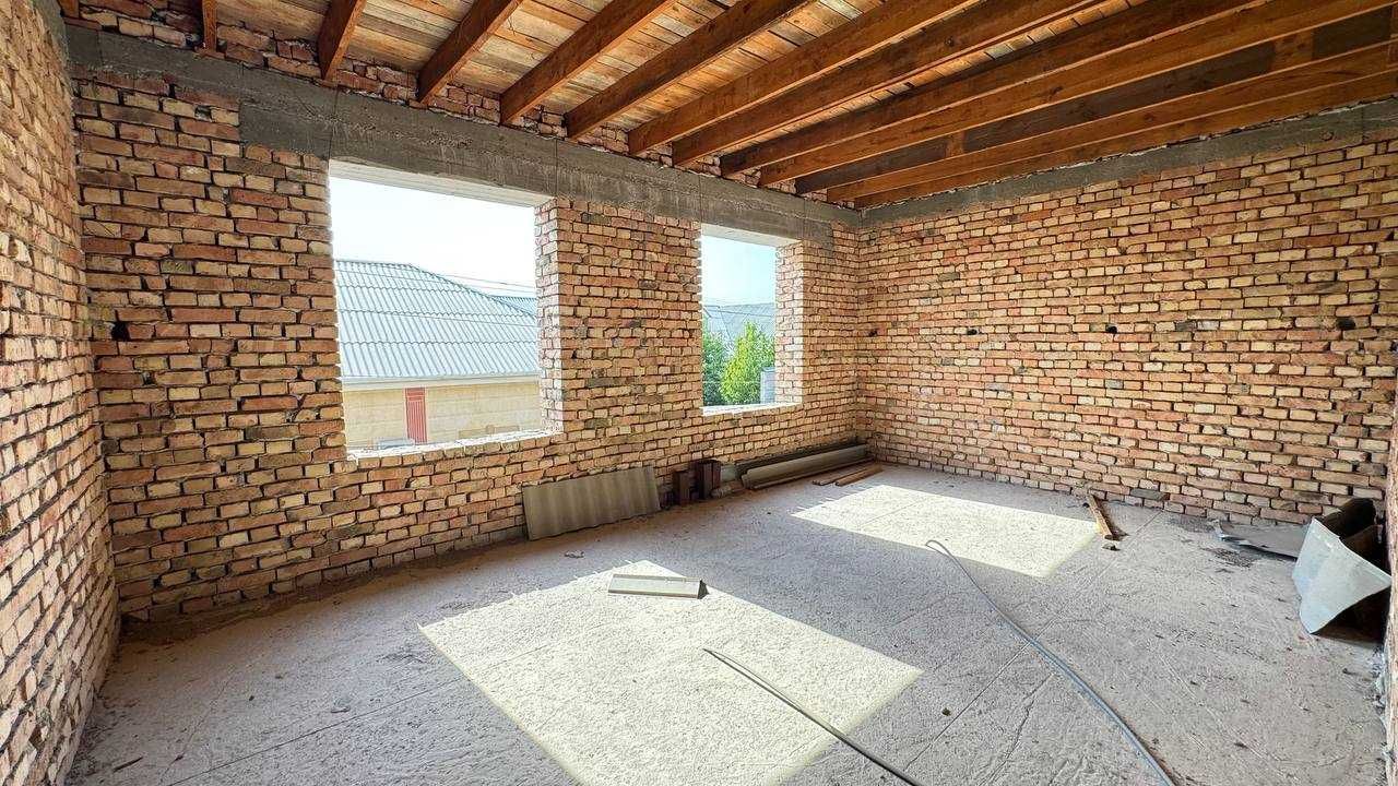 Садвин Савхоз 9.5 сотихли ховли уй сотилади. ID: 1173