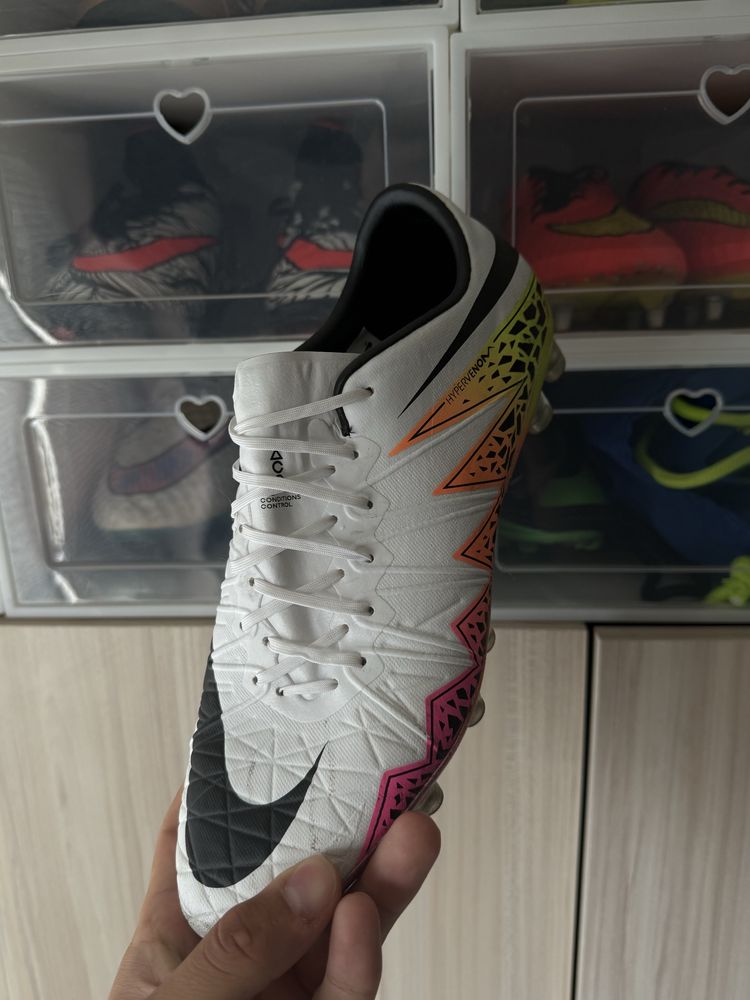 Nike hypervenom бутонки Neymar