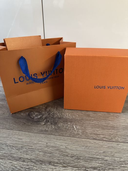 Чисто нов колан + ПОДАРЪК портфейл Louis Vuitton