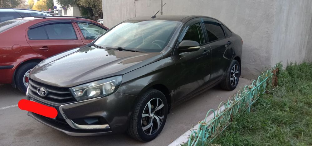 Продам автомобиль Лада Веста
