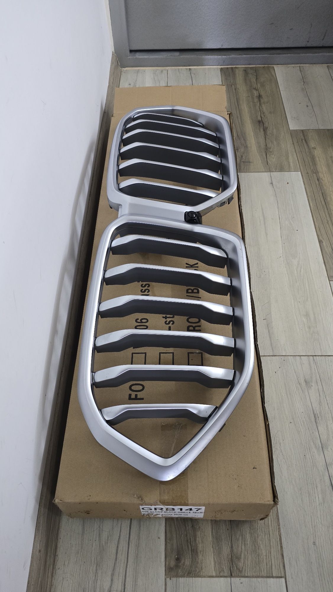 Предна Решетка/бъбреци/ BMW X6 G6