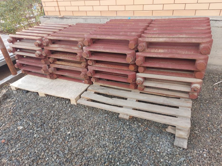 Чугунный радиатор 7 секции