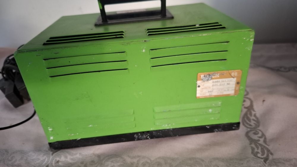 Tester auto bosch ett 01100