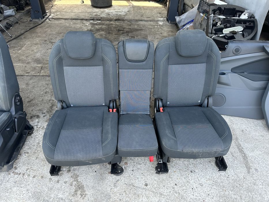 Салон за Ford Grand C Max след 2010г.!