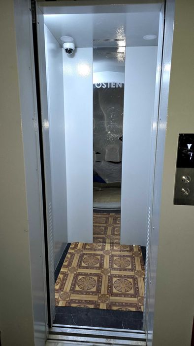 Продается  квартиры 5 комнатная