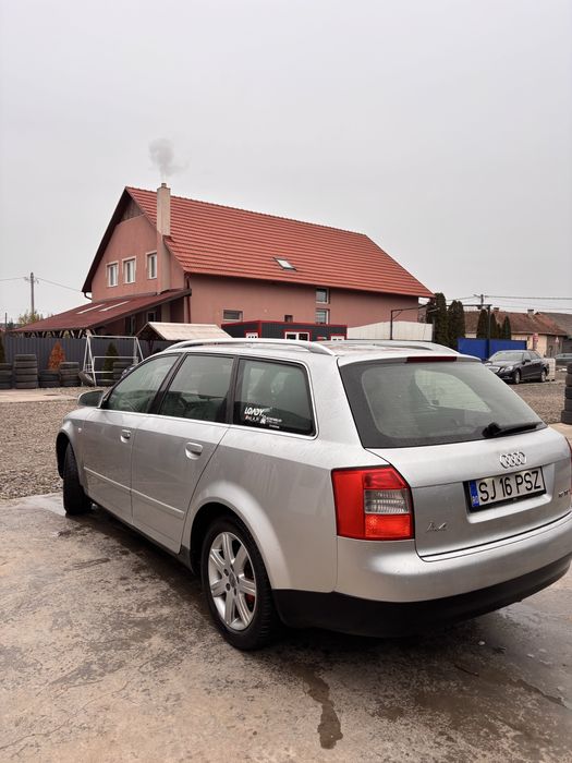 Vând audi a4 b6 1.9