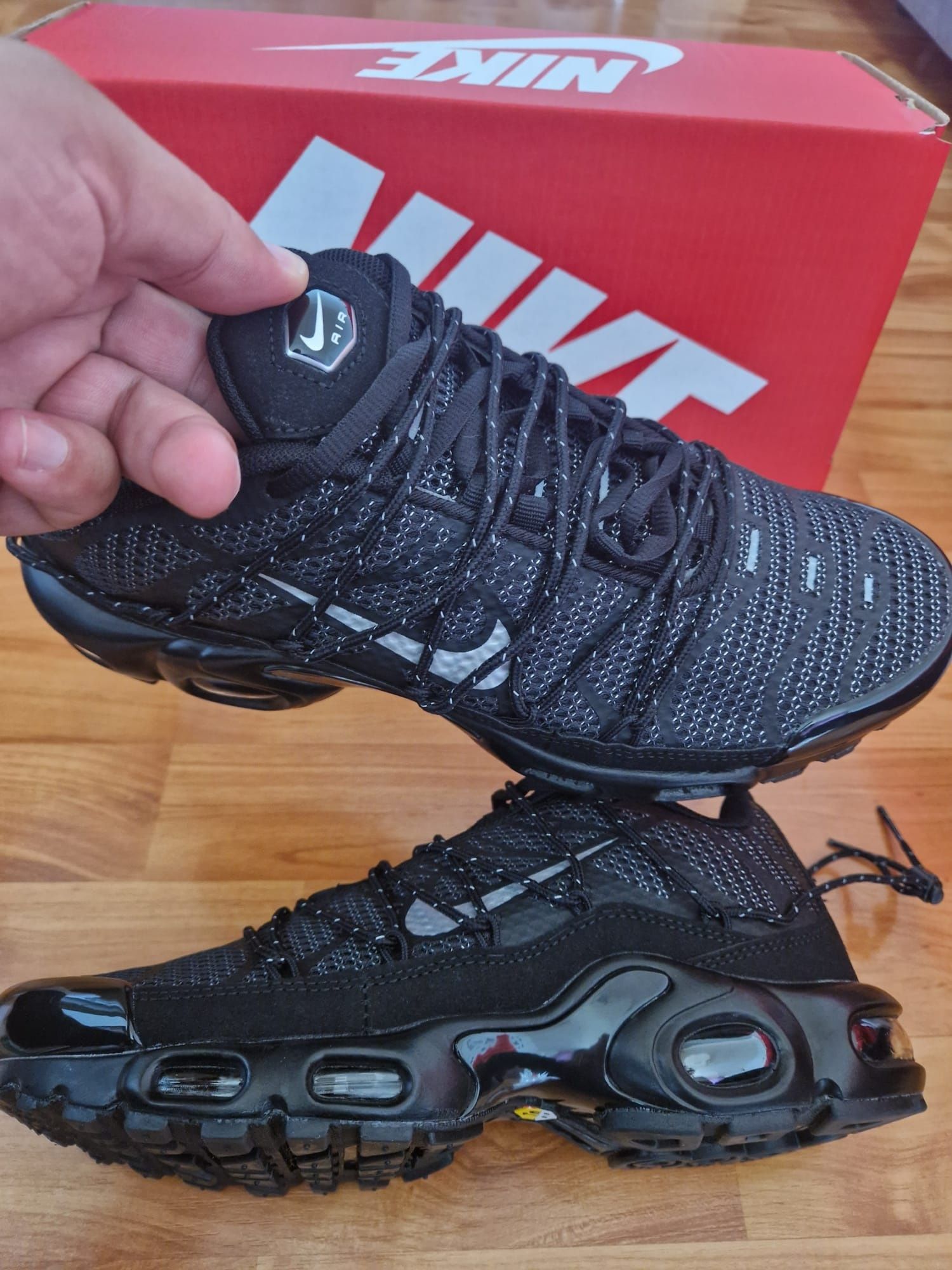 Adidași Nike utillity original
