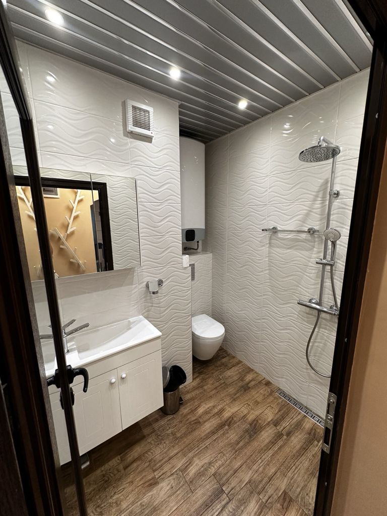 Дава се под наем Двустаен апартамент в Враца, Център - 50 кв.м за 331.5 € - Снимка #11