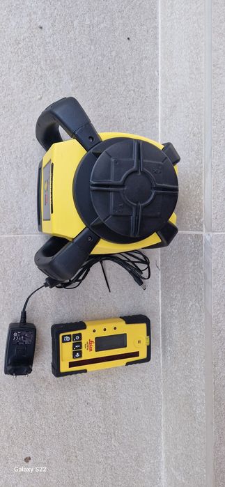 Leica nivela laser rotativa
