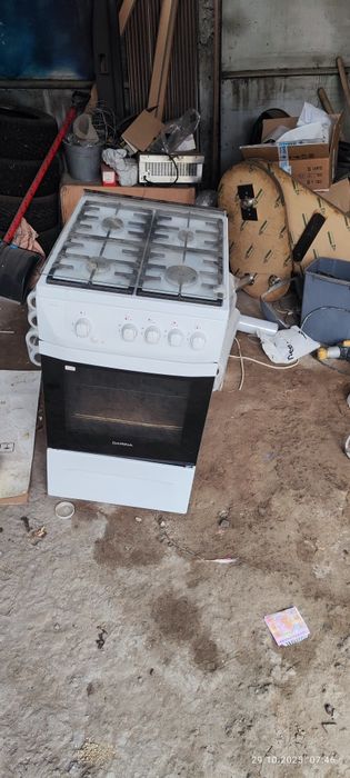 Газовая плита в отличном состоянии