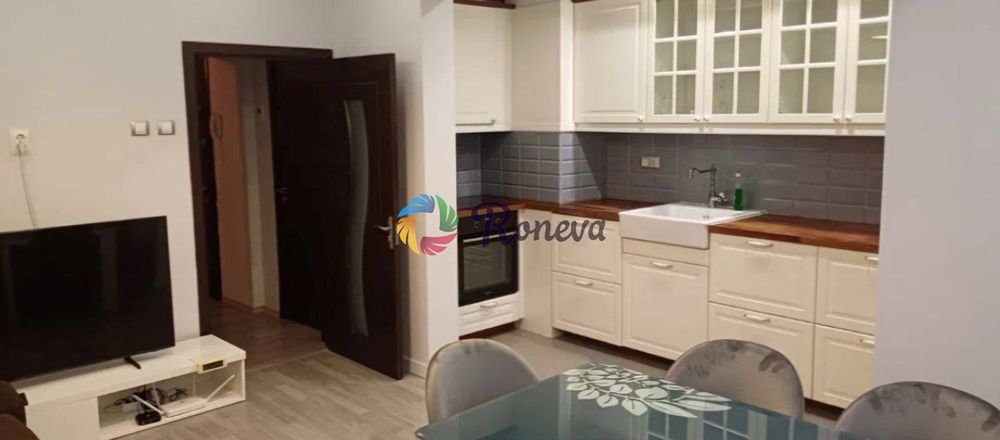 Тристаен обзаведен отлична локация!