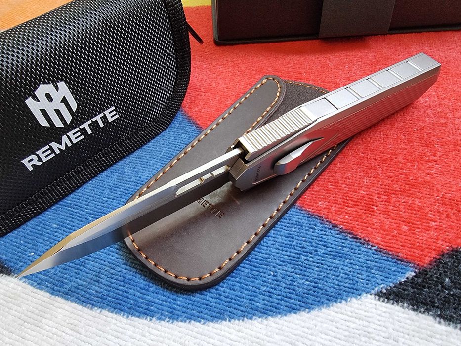 Remette gravity knife