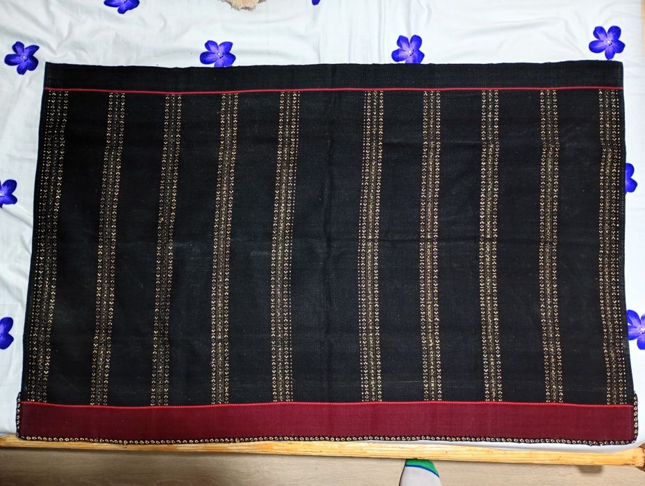 Catrință veche bucovineană