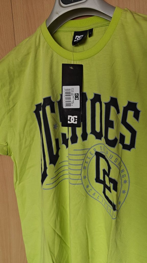 Tricou DC Shoes, bumbac, noi.