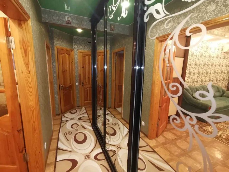 Дава се под наем Двустаен апартамент в София, Зона Б-18 - 67 кв.м за 433.5 € - Снимка #2