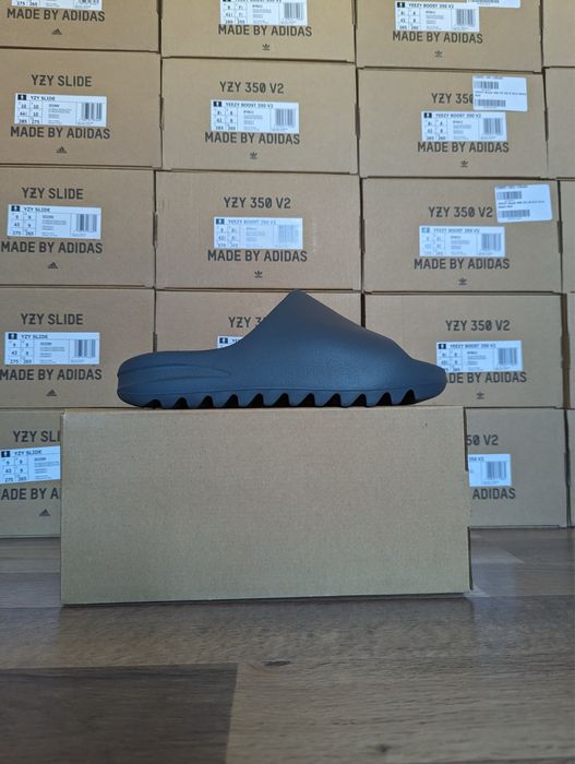 Yeezy slide & foam rnnr