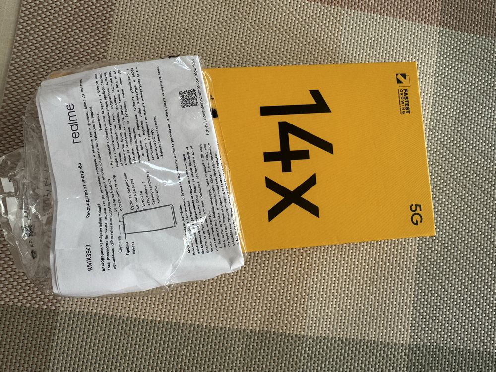 Телефон realme 14X